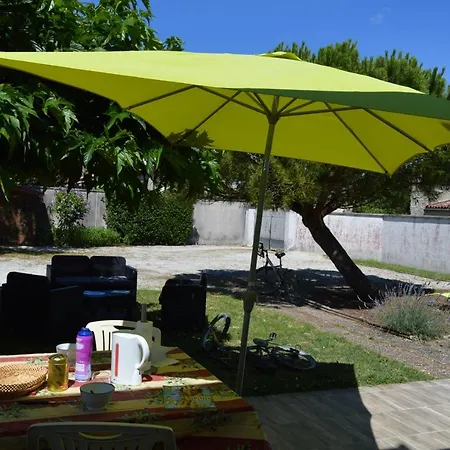 L'acheneau بيت للعطل *